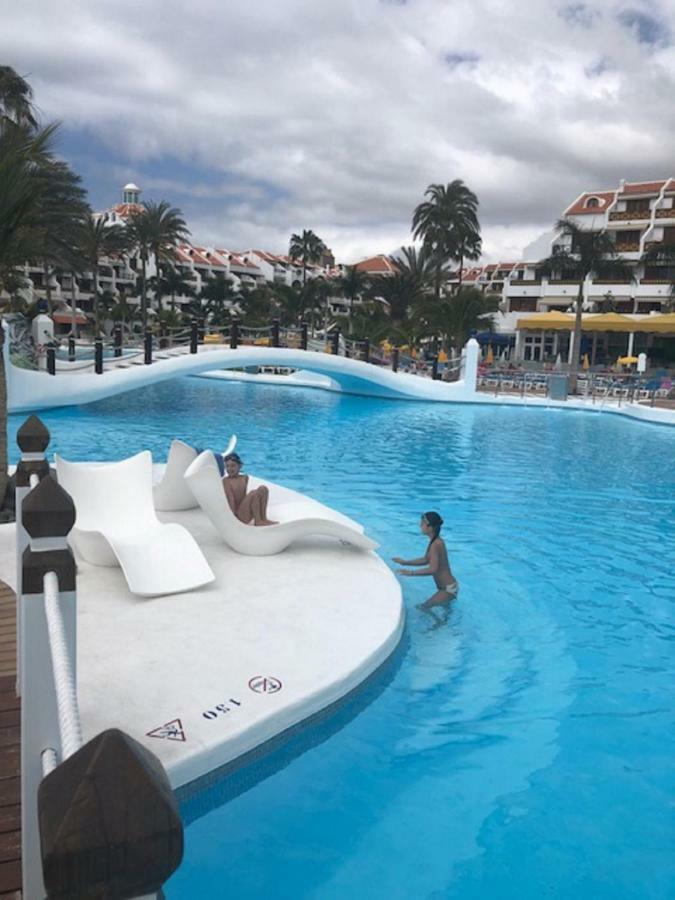 Apartmán Wonderland With The Best Swimming Pool In Park S III Playa de las Americas  Exteriér fotografie